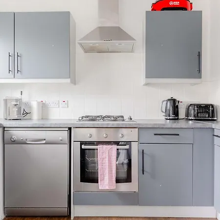 Bright 2 Bedroom Flat In Lambeth With Balcony London Exterior photo