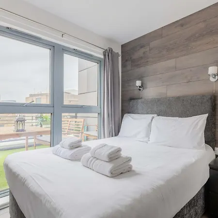 Bright 2 Bedroom Flat In Lambeth With Balcony London Exterior photo